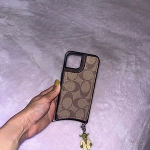 Ipone 13 case Coach with a yoda